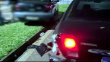 Batida entre carros mobiliza PM na Rocha Pombo em Cascavel; motorista embriagado é preso
