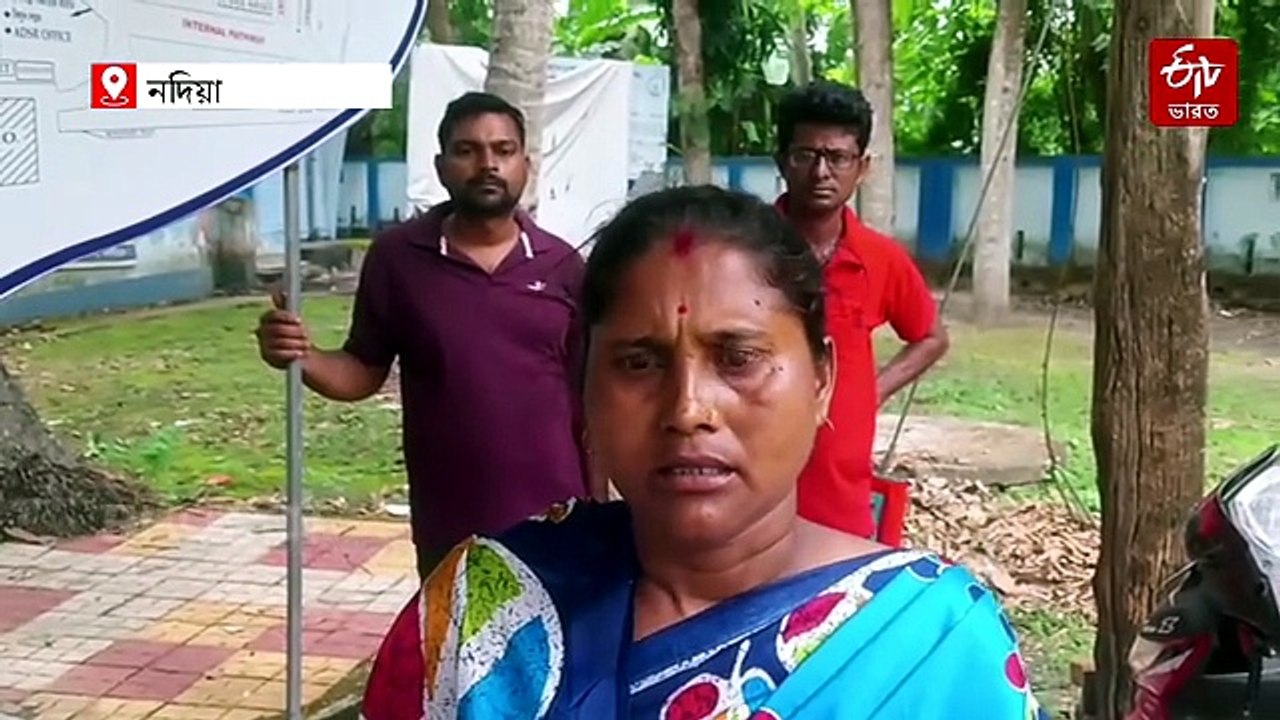 প্রতিবেশী মহিলার লক্ষ্মীর ভাণ্ডারের টাকা তৃণমূল কর্মীর অ্যাকাউন্টে ! সরকার বদলাতেই পদক্ষেপ