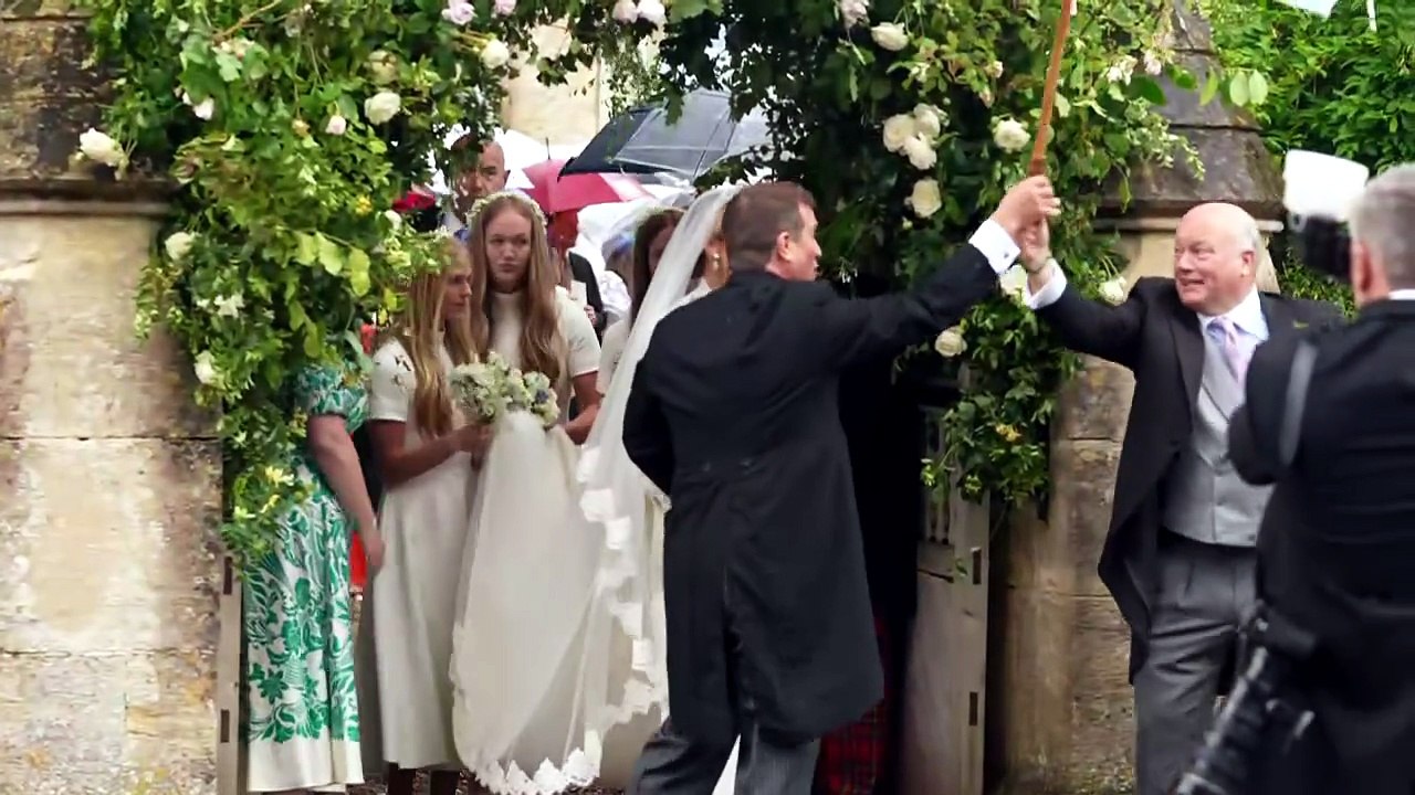 Peter Phillips and wife leave as newlyweds