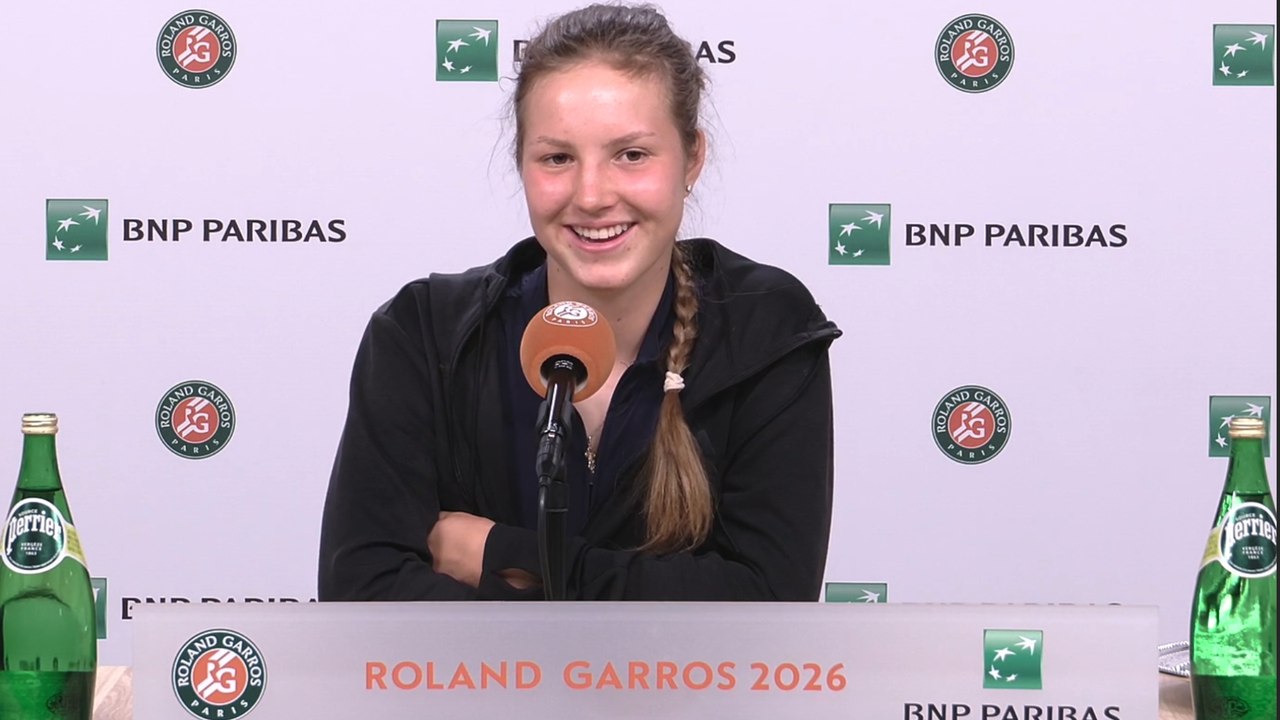 Roland-Garros 2026 - Alisa Oktiabreva titrée en Juniors : “C’est du pur bonheur et un grand soulagement”