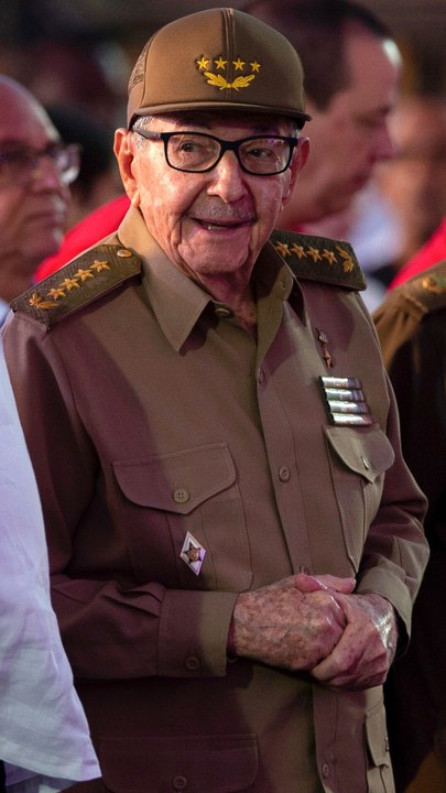 Raúl Castro aparece en público tras la imputación de EE UU