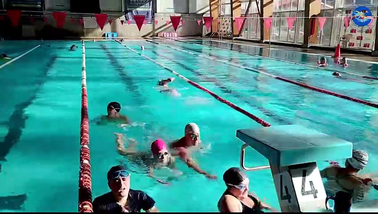 CLASES DE NATACION 30 DE MAYO