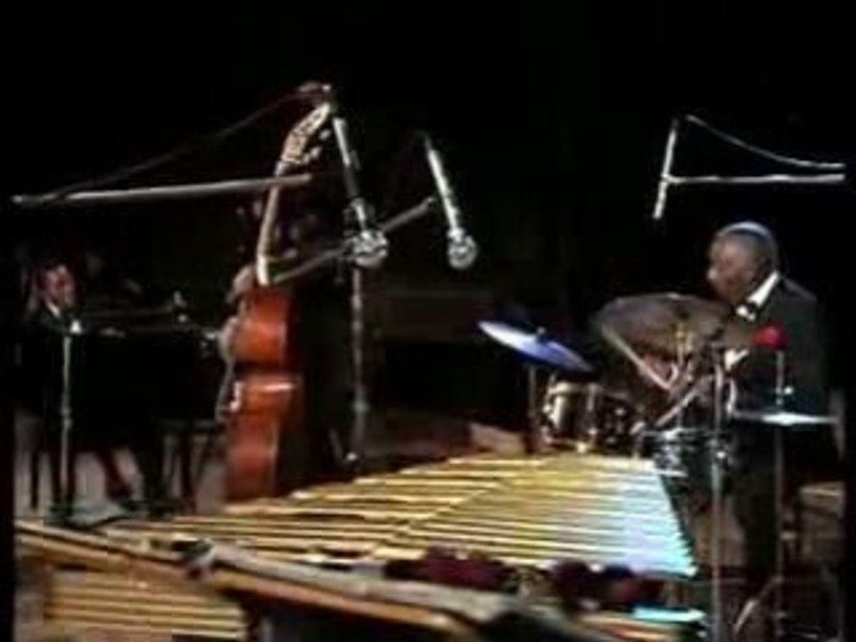 Milt Jackson Bag's groove Vidéo Dailymotion