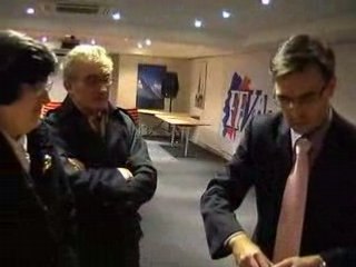 100% close-up by HIKE - cartomagie -