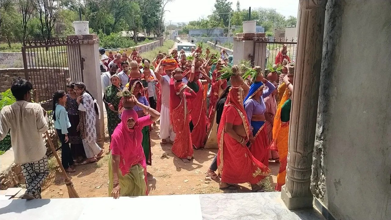 कलश यात्रा में उमड़ा आस्था का सैलाब