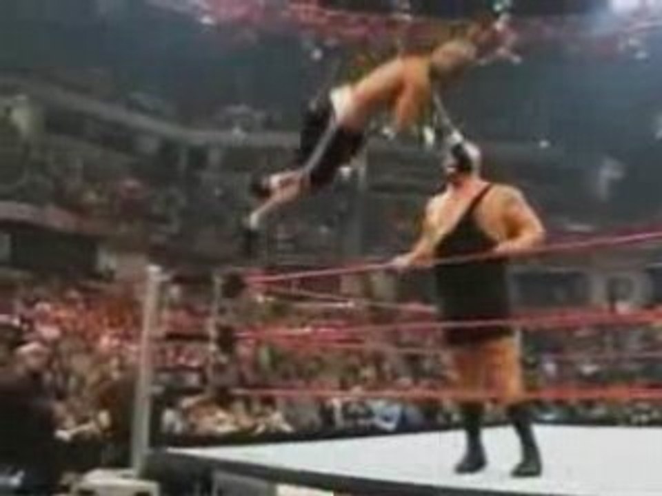 Floyd Mayweather and Big Show Weigh In : Part 1