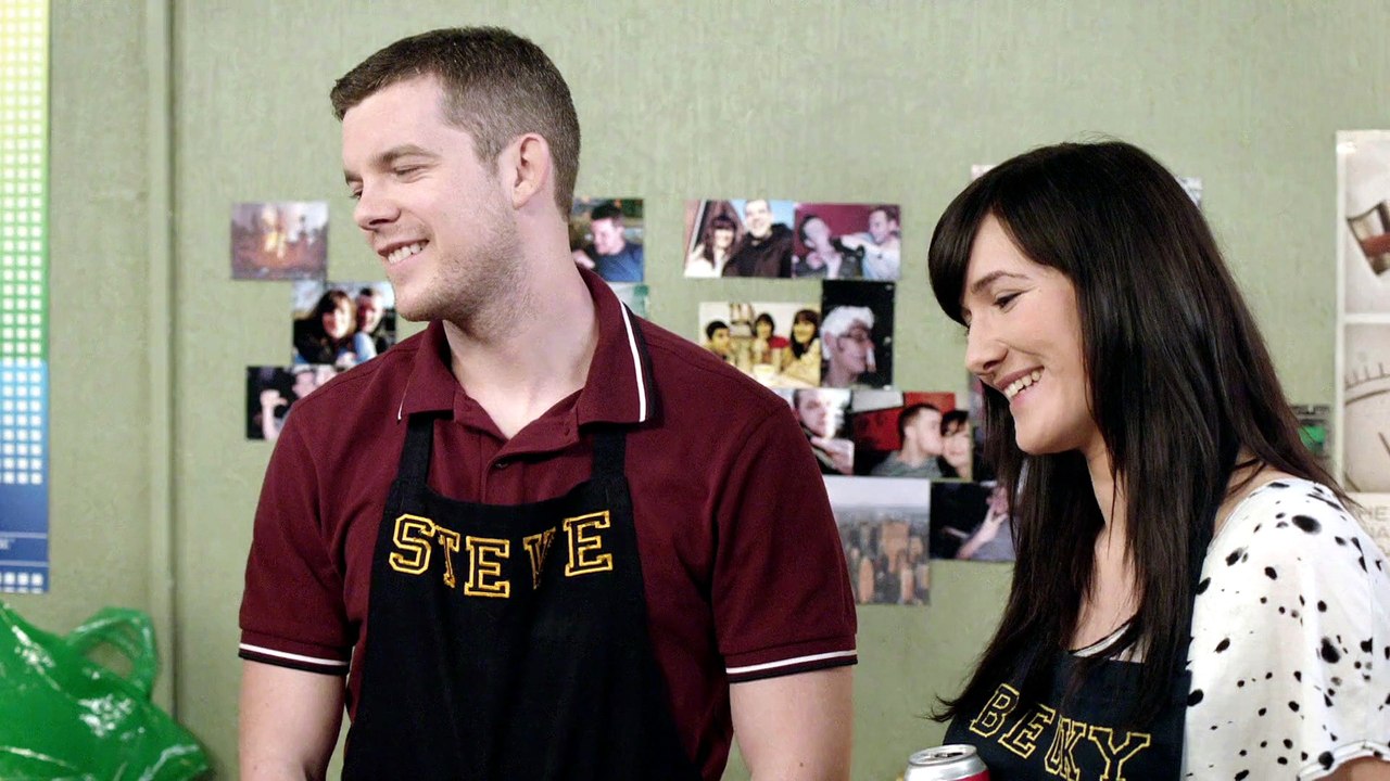 Him and Her S02E03 The Get Together
