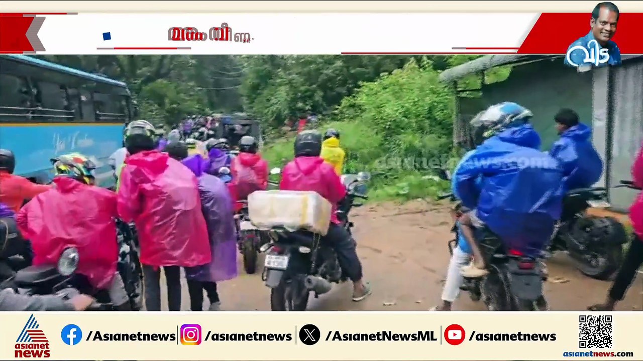 കട്ടപ്പനയിൽ മരംമുറിഞ്ഞ് വീണ് ​ഗതാ​ഗത കുരുക്ക്; തടസം ഭാ​ഗികമായി നീക്കി