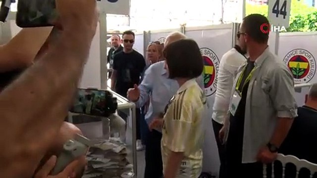 Aziz Yıldırım oyunu kullandı | Ajansspor | IHA