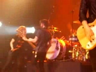 Paramore - Misery business