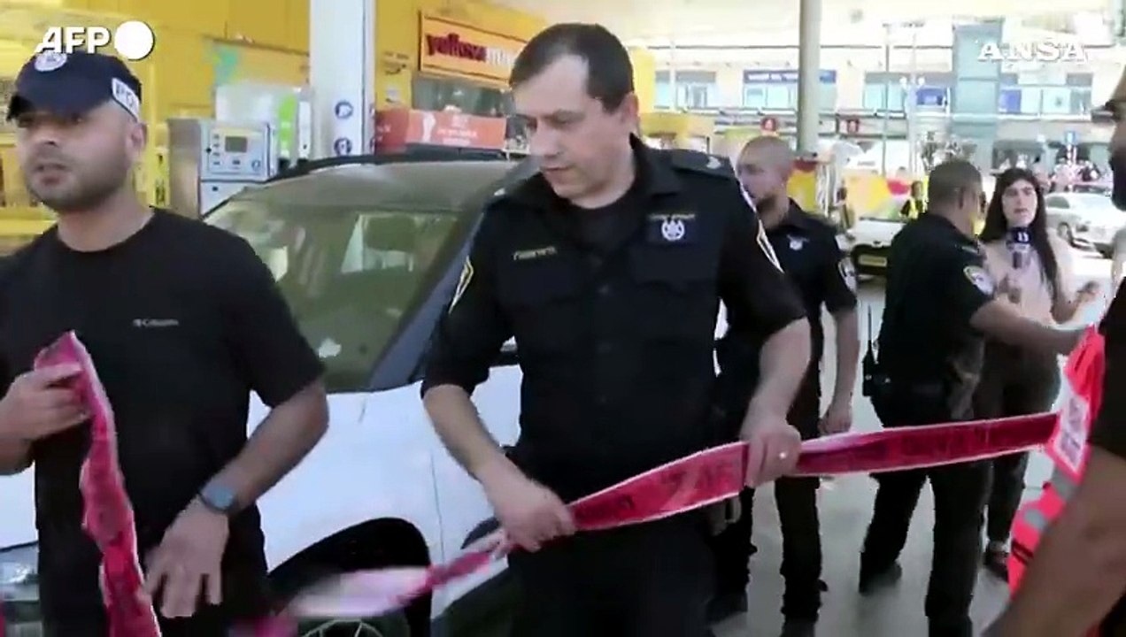 Sparatoria in Israele, la scena dell'attacco a Kokhav Yair