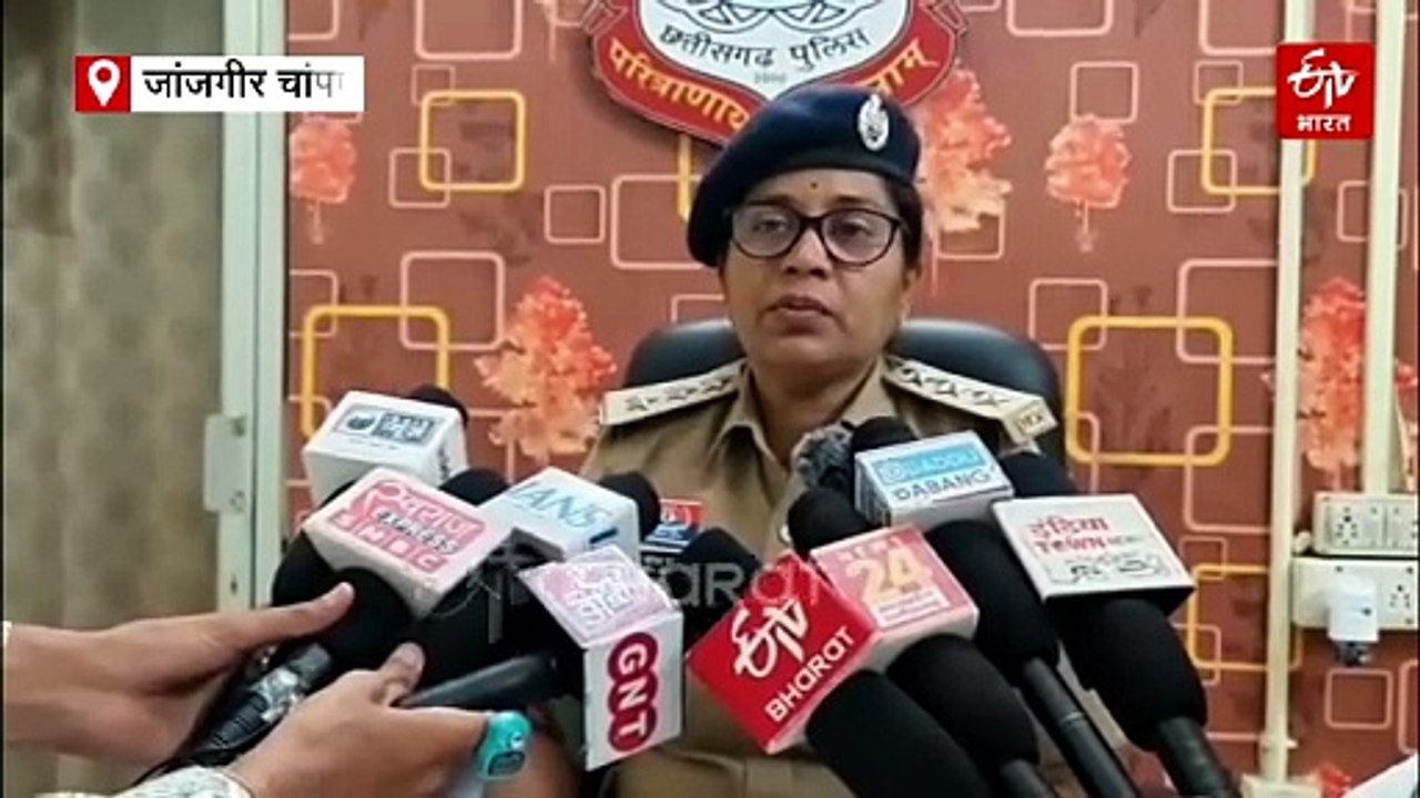 महिला ने युवक से की दोस्ती, फिर अंतरंग वीडियो बनाकर किया ब्लैकमेल, अब पहुंच गई जेल