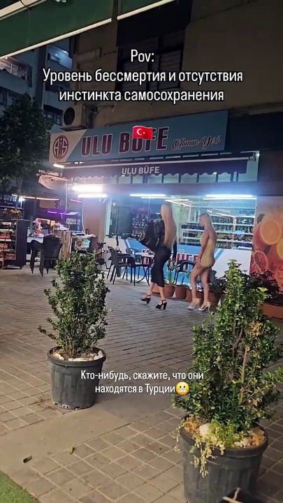 Rus kadınlar kıyafetlerini eleştirdi