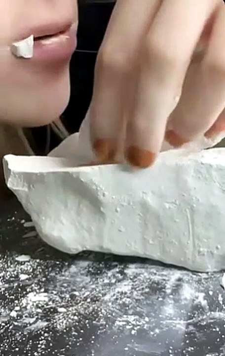 Eating Chalk Crunch ASMR