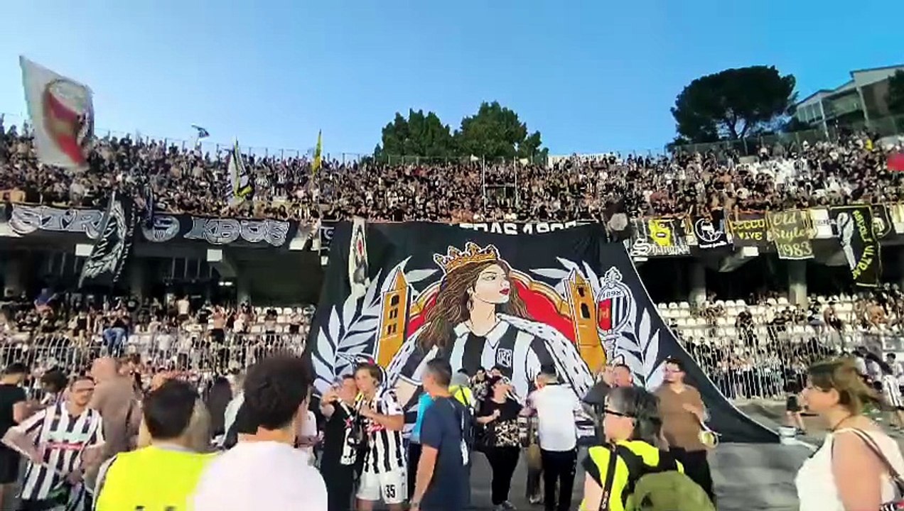 L'Ascoli è in serie B: esplode la festa