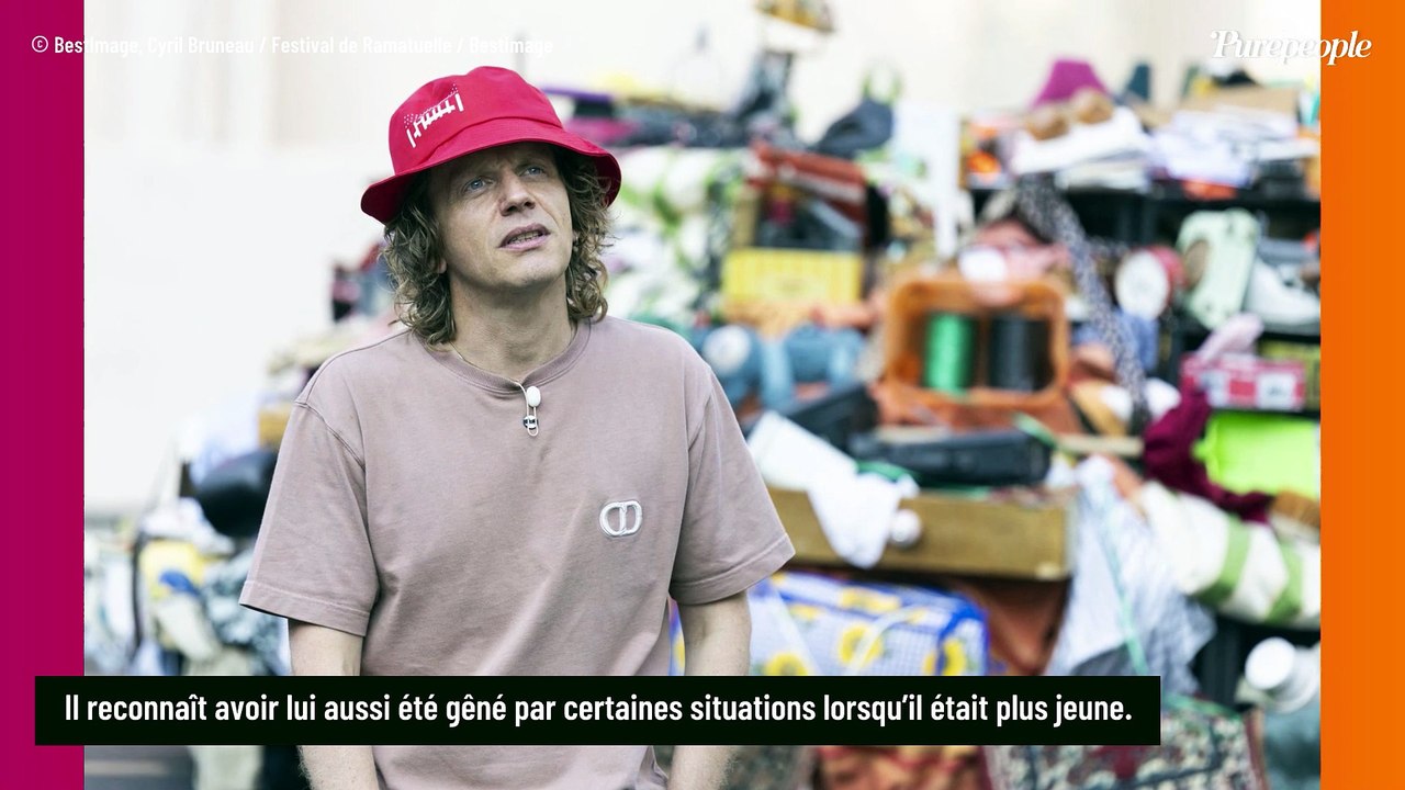 "Je sais qu’il avait honte" : Alex Lutz perd ses moyens et ne retient pas son émotion en évoquant son père et son influence sur sa carrière