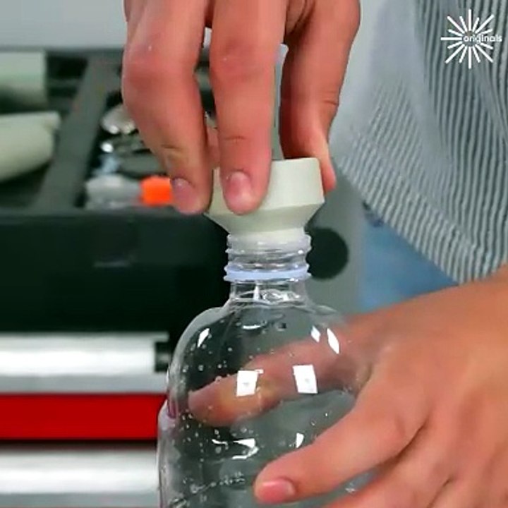 Making a pumping water without the need for electricity!