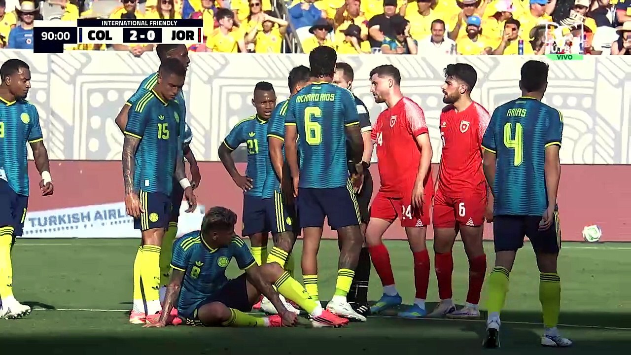 Dura entrada contra Jorge Carrascal que asustó a Colombia