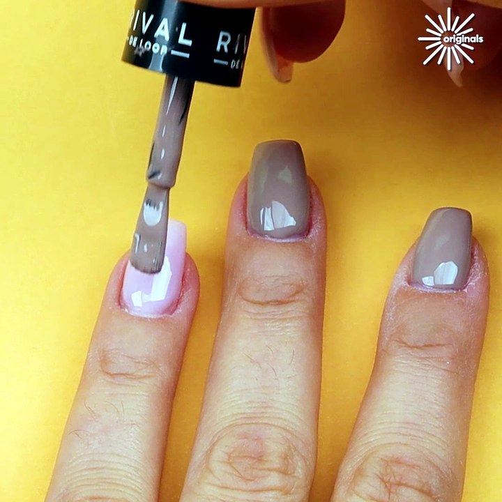 Fall-ready nails with french tips and stickers 🤎