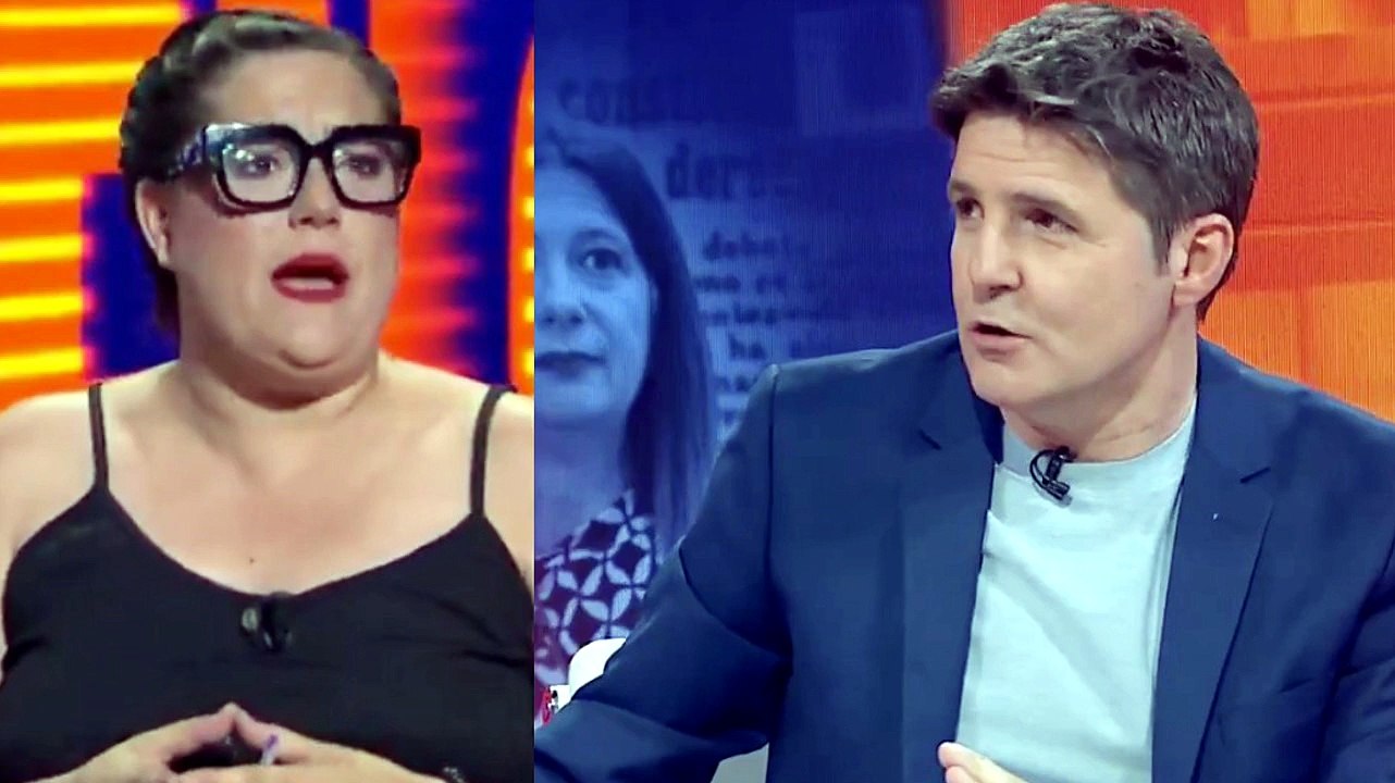 Jesús Cintora se parapeta en Loreto Ochando para decir que es una "salvajada" relacionar las siglas 'P.S.' con Pedro Sánchez