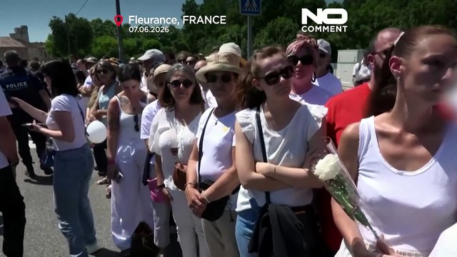 Centinaia in marcia in Francia per ricordare la studentessa francese uccisa Lyhanna