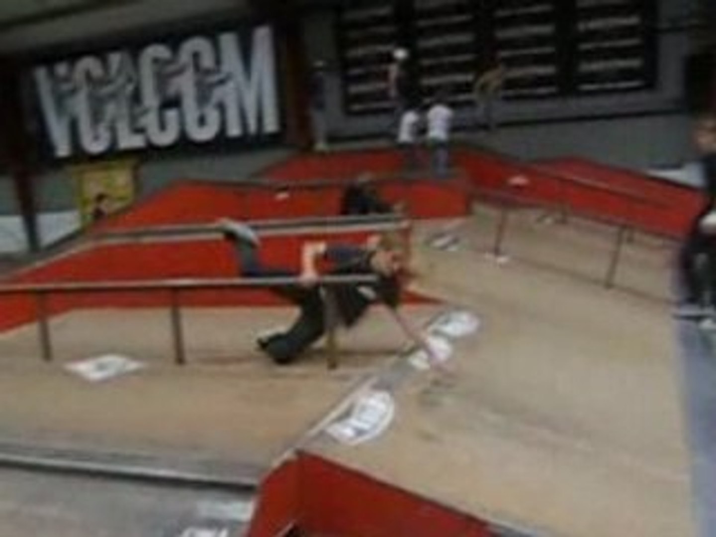 ⁣Compil chutes Master Krew