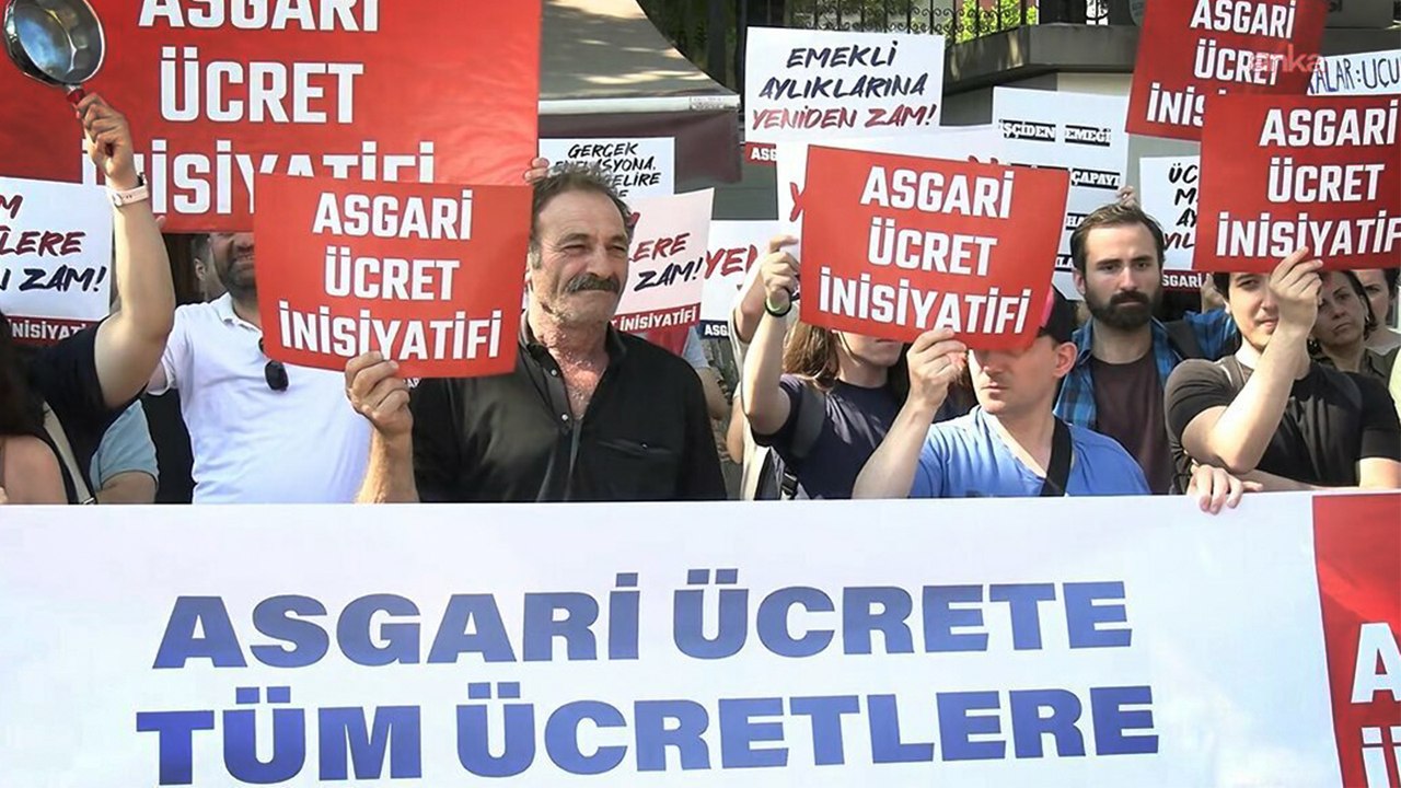 Asgari Ücret İnisiyatifi ara zam talebiyle Sultançiftliği’den ses yükseltti: Mutlak butlan mutlak yoksulluğu örtemeyecek