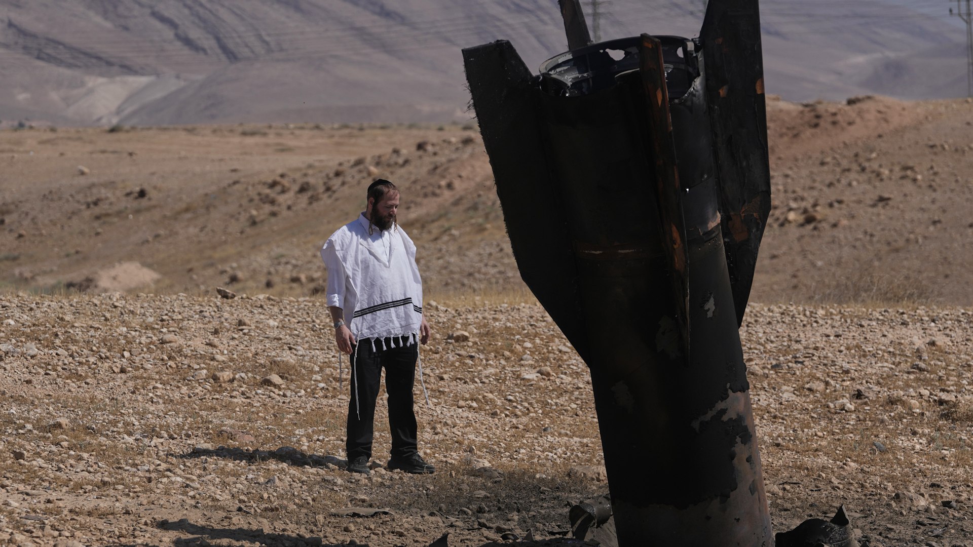 Israel responde al ataque iraní en el primer enfrentamiento directo desde el inicio de la tregua