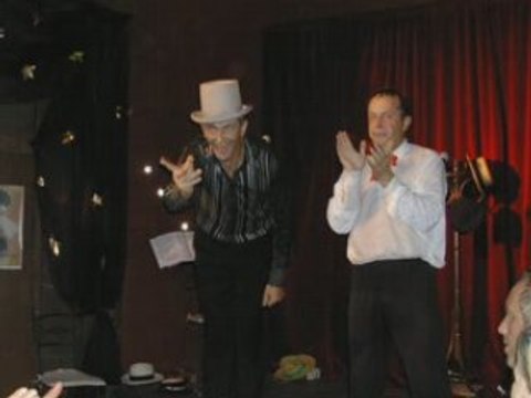 Les VILS NAVETS Chansonniers Humoristiques