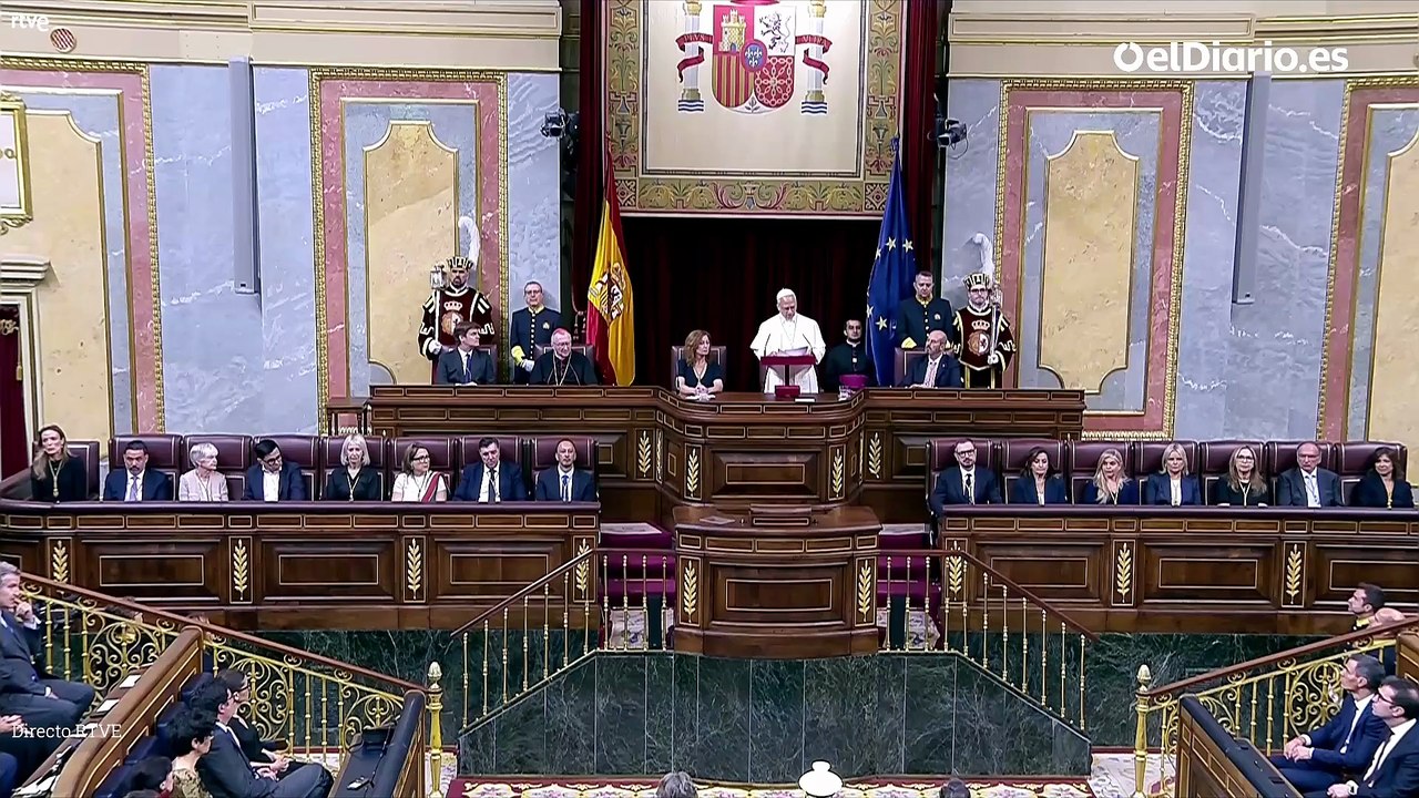 El Papa defiende ante el Congreso la “acogida respetuosa” de migrantes