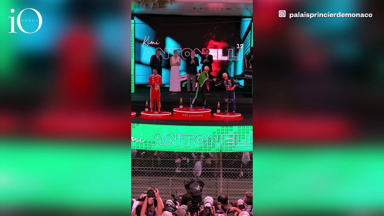 Charlene di Monaco, la tuta da dea greca la fa brillare al Gran Premio di Formula 1