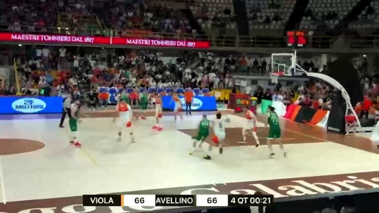 Viola - Scandone Avellino, gli ultimi folli 20 secondi di gara 1 playoff