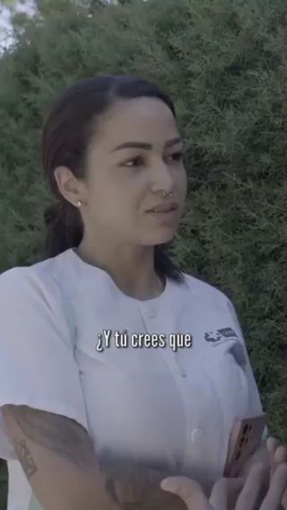 Cake Minuesa:Sanitaria marroquí, nos cuenta la verdad sin maquillaje de la inmigración desbordada: “La Sanidad y todo lo público se va a la mierda”.