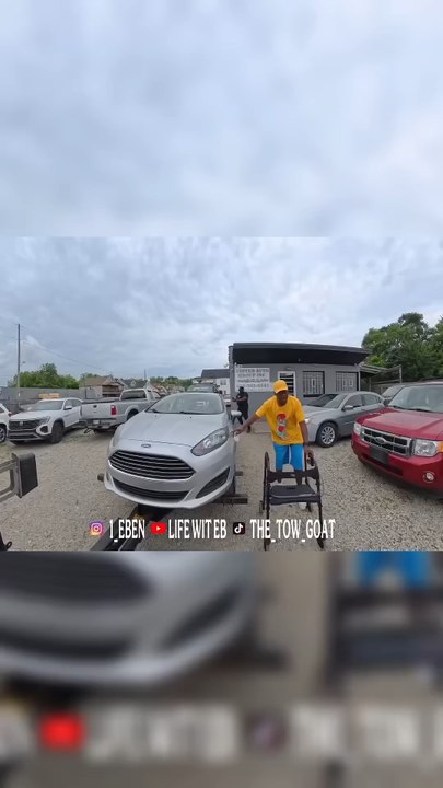 This whole situation wild 🤦🏾‍♂️😂 #repo #automobile #towtruck #towing #tow #goat 🐐