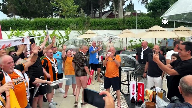 Hull City taraftarları, Premier Lig sevincini Antalya'da kutladı | Ajansspor | AA