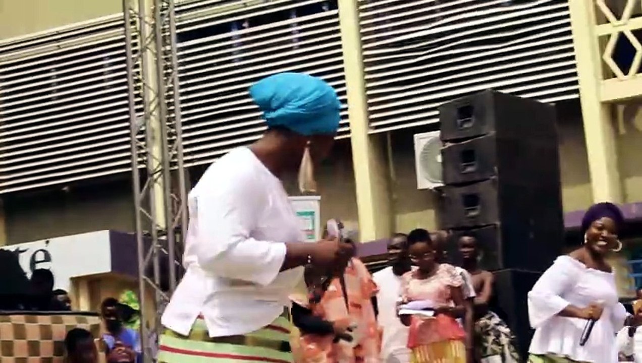 LA VRAIE DANSE BAOULÉ
