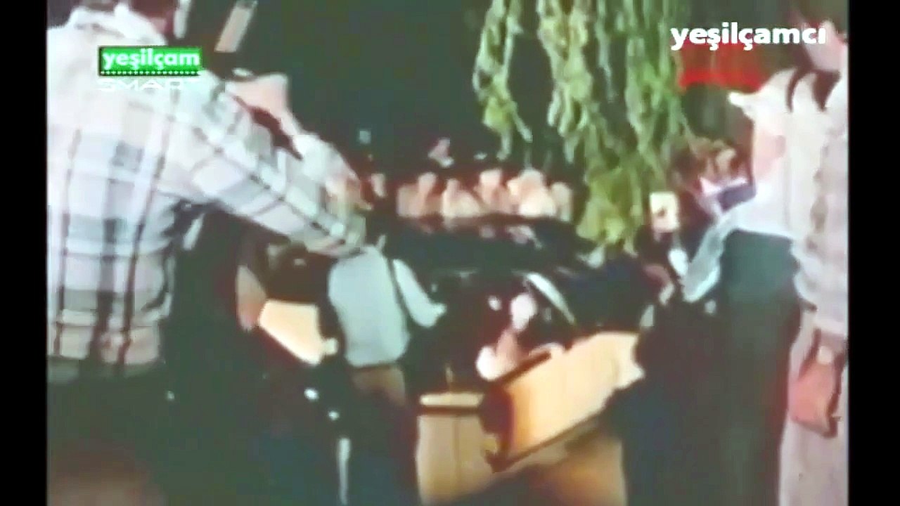 1978 Sapık ZERRİN DOĞAN FİGEN HAN KARACA KAAN KAZIM KARTAL Türk Filmi İzle [Full Movie]