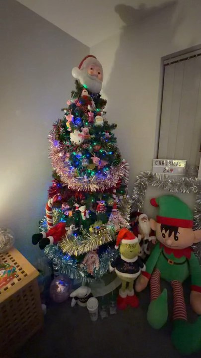 90s Christmas tree