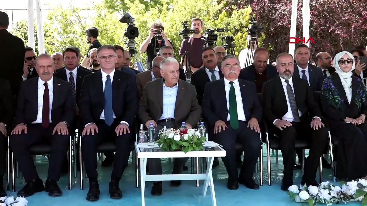 Binali Yıldırım Van'da konuştu: Van Gölü değil Van Denizi!