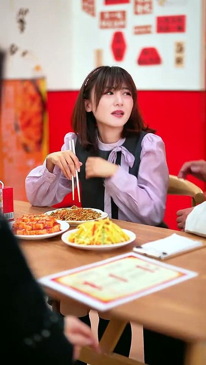 What? The Noodle Vendor Was a King! Eng Sub