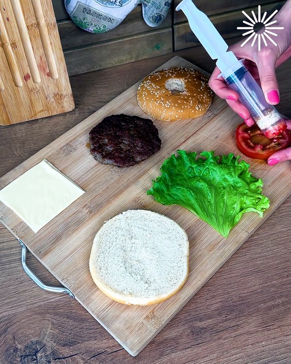 Mini burgers on sticks Yes please 😍 🍔