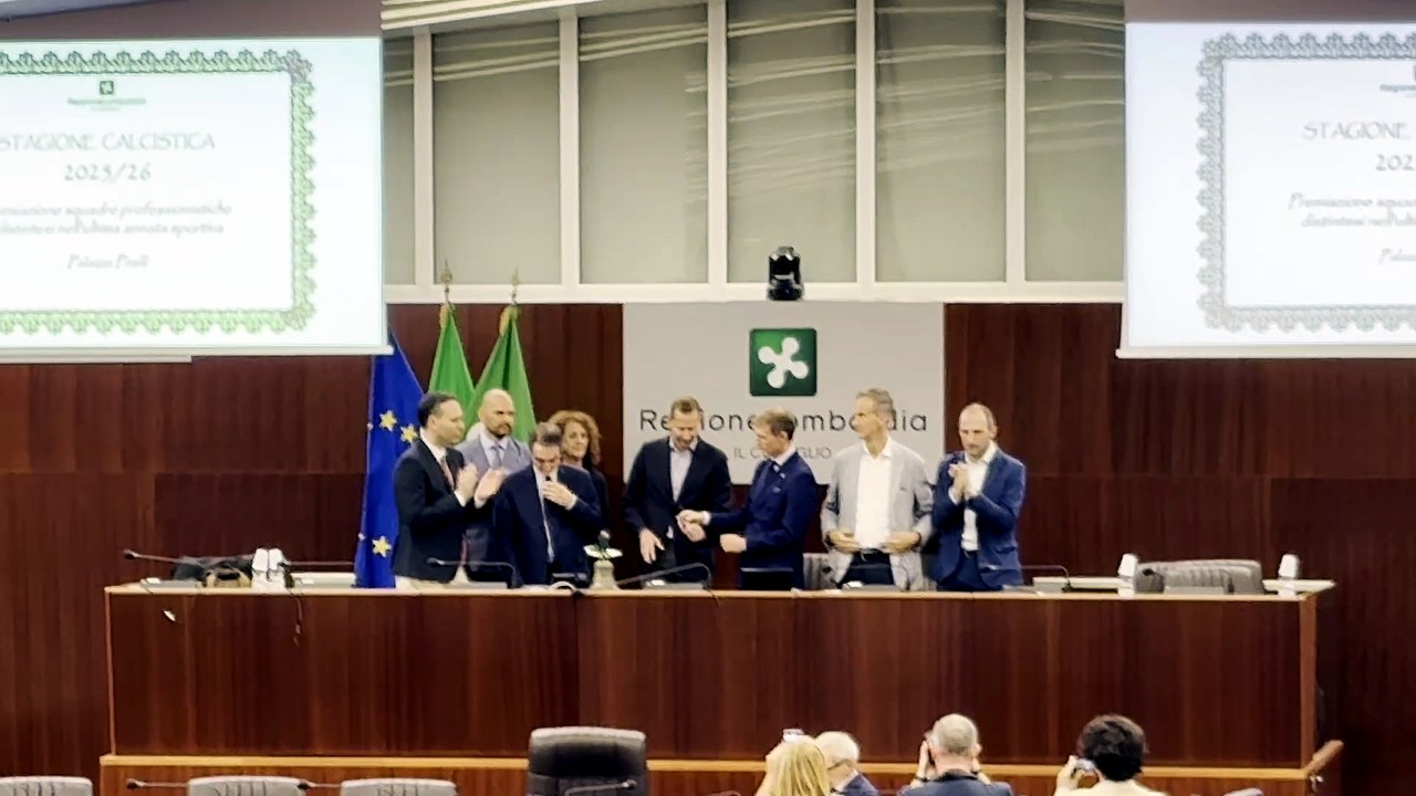 Il DS Ludi alla premiazione calcistica delle squadre lombarde a Palazzo Pirelli