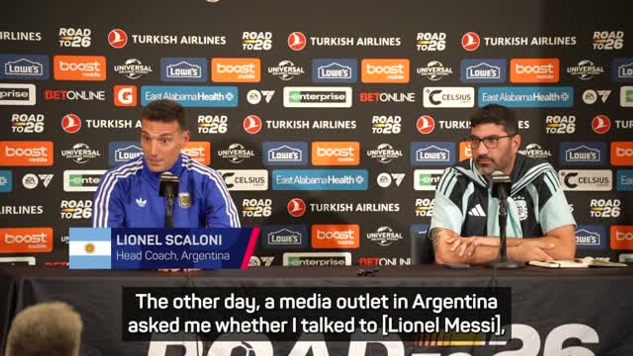 Scaloni hits back at claims Messi runs Argentina team