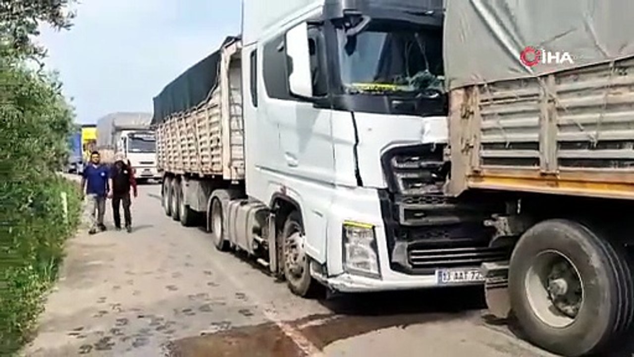 Bursa\'da TIR\'lar çarpıştı