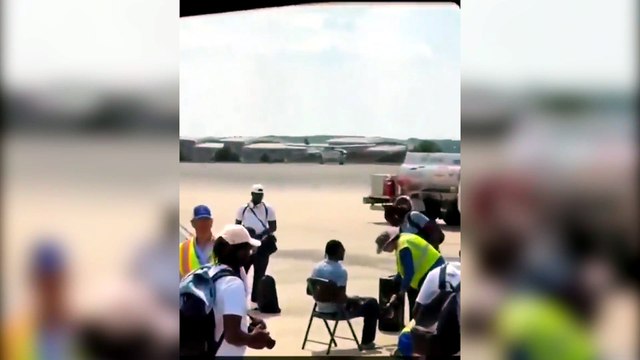 La revisión a los jugadores de Senegal en el aeropuerto de San Antonio