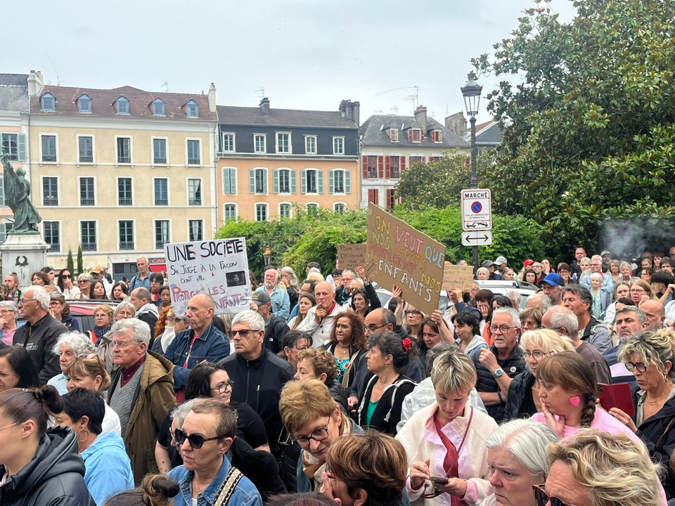 2 000 personnes aux rassemblements pour Lyhanna à Pau et Tarbes, une maman témoigne