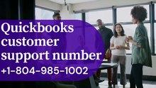 How many minutes should I wait on hold for the QuickBooks Desktop Payroll help number before hanging up and trying again?