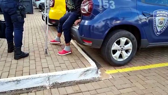 Homem é detido após danificar catraca na Rodoviária de Cascavel