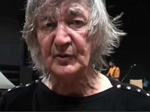 Jacques Higelin chante Mediapart