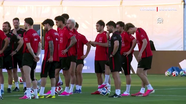 A Milli Futbol Takımı, Avustralya maçının hazırlıklarını sürdürdü
